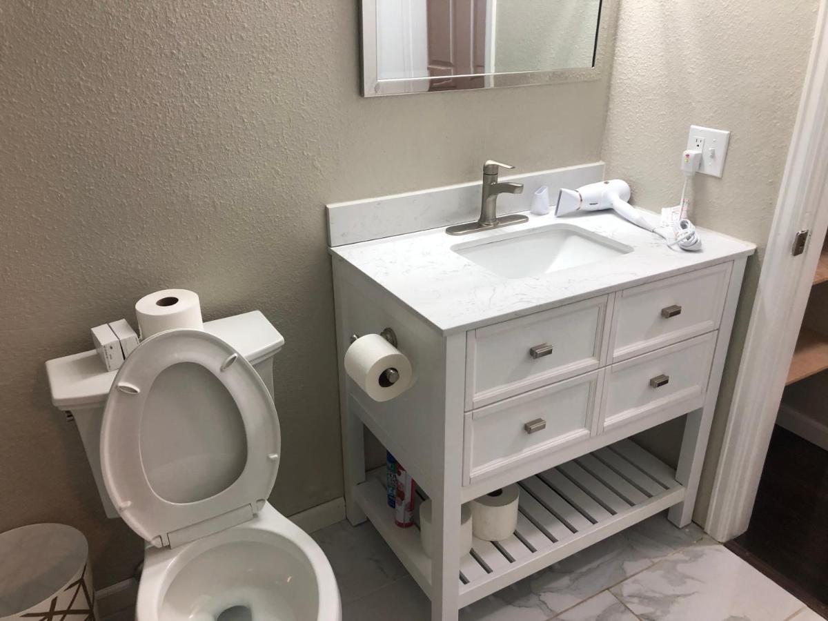 Milehi Vacation Home Pet Friendly Aurora Exterior photo